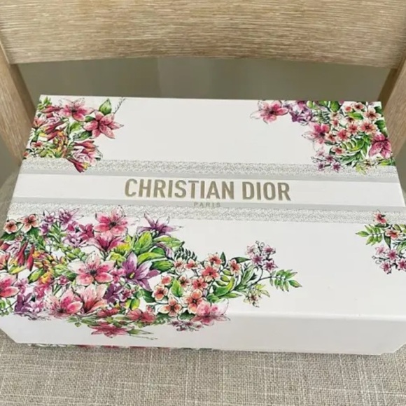 Dior new item - Picture 2 of 8